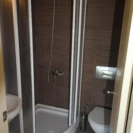 Nar Bagevi 3* 보즈자아다